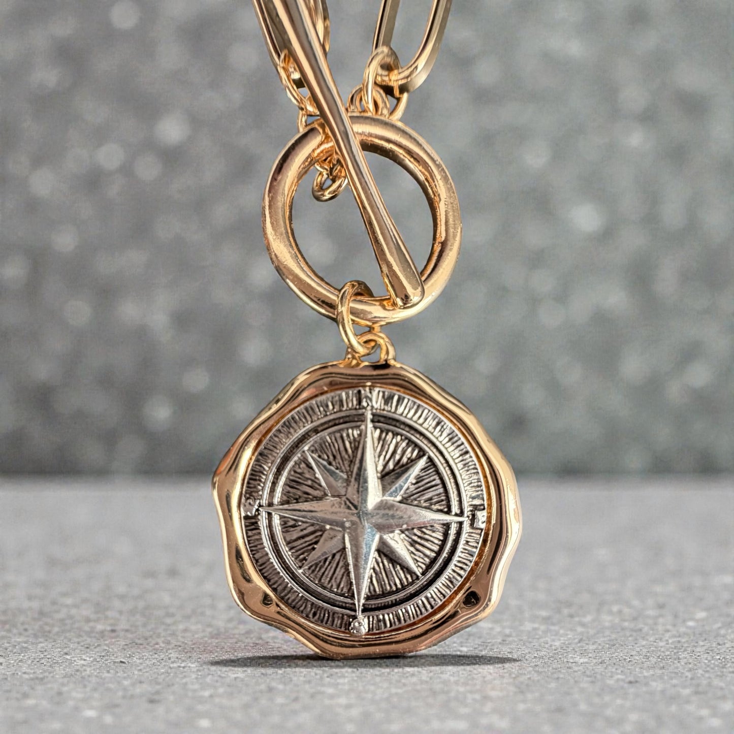 Nova Compass