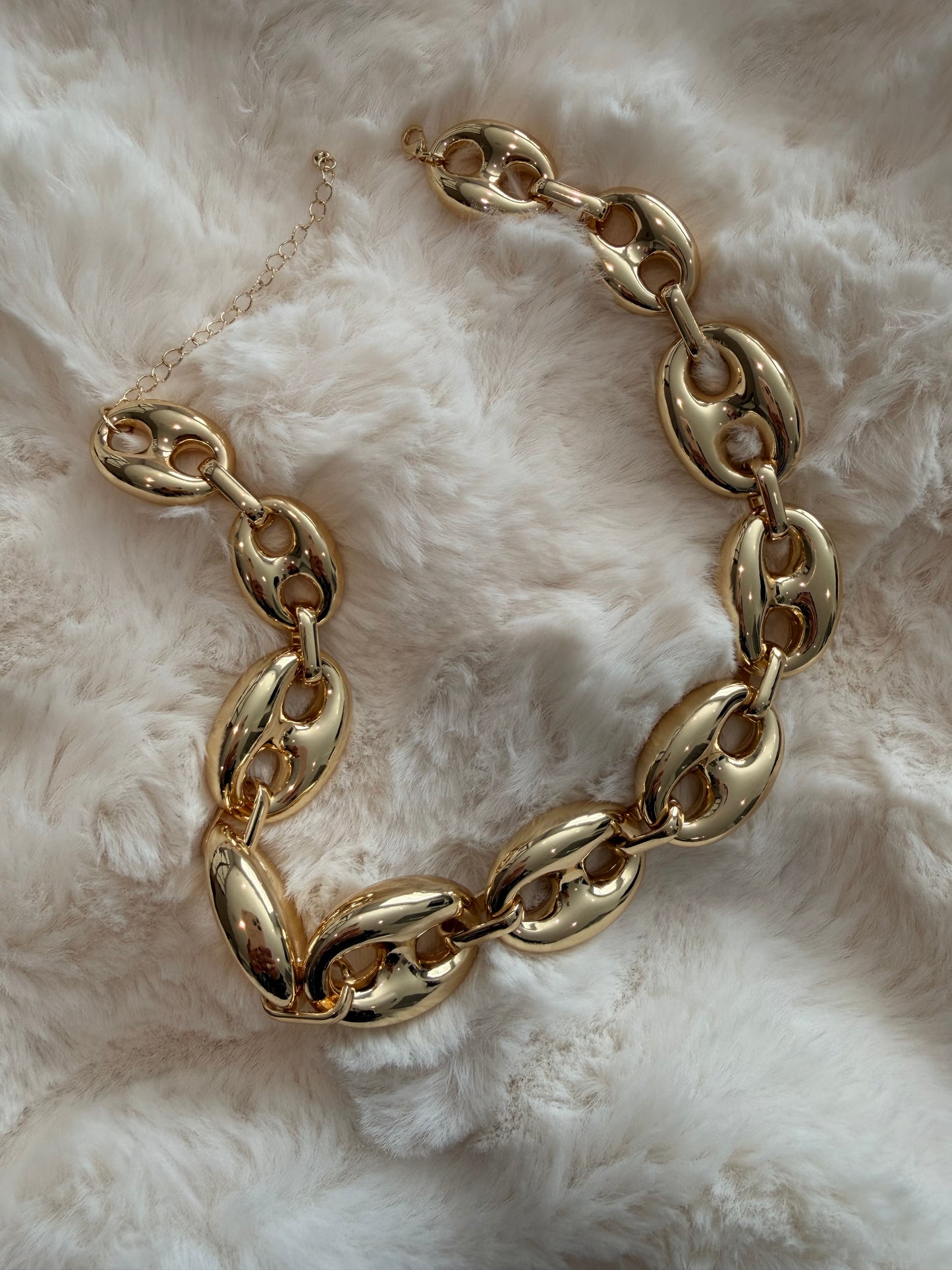 Been Puffy Gold Necklace